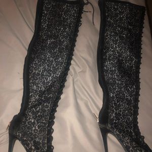 Black lace heel boots